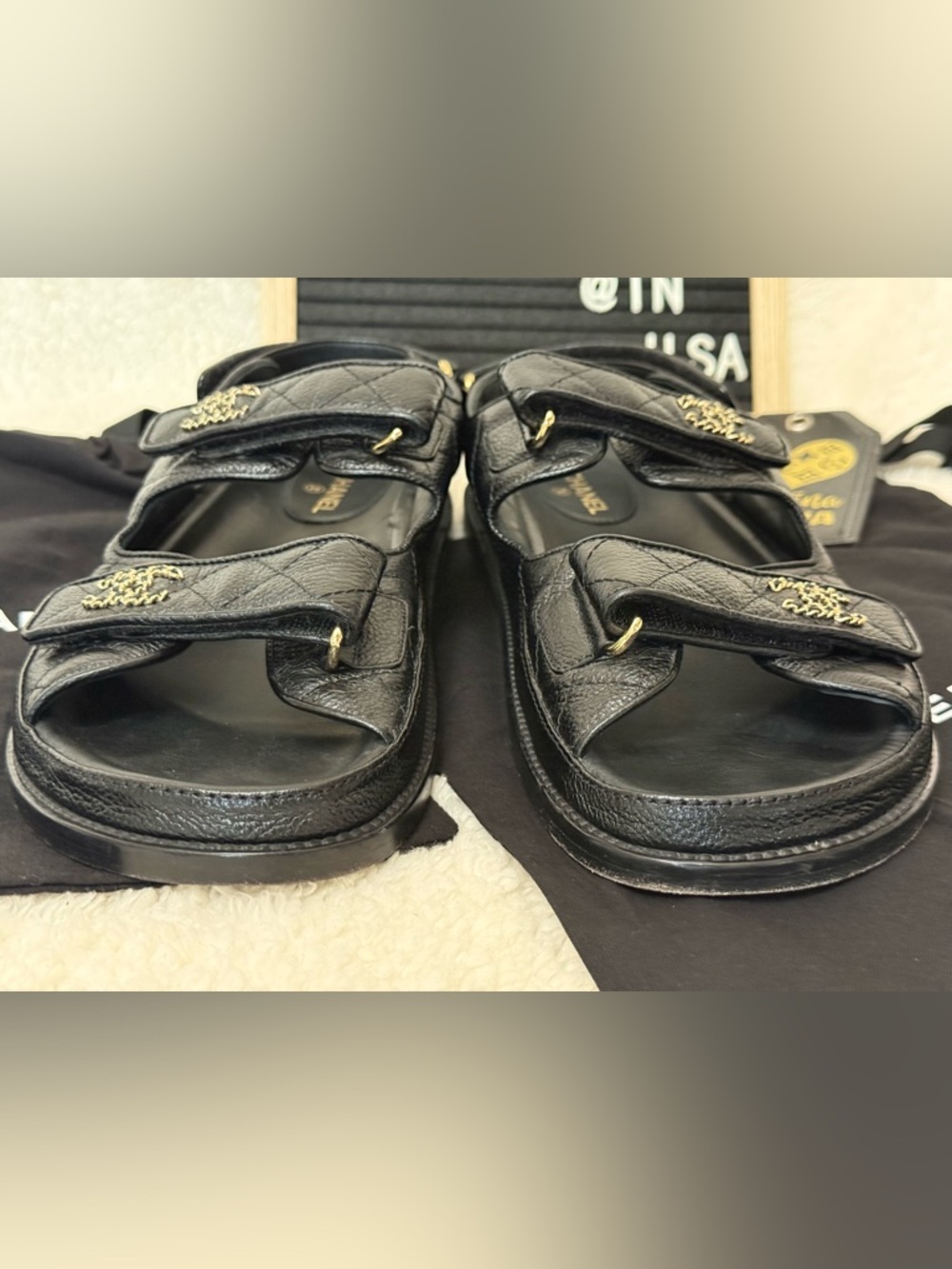 CHANEL quilted Dad sandals with gold hardware - Picture 6 of 16